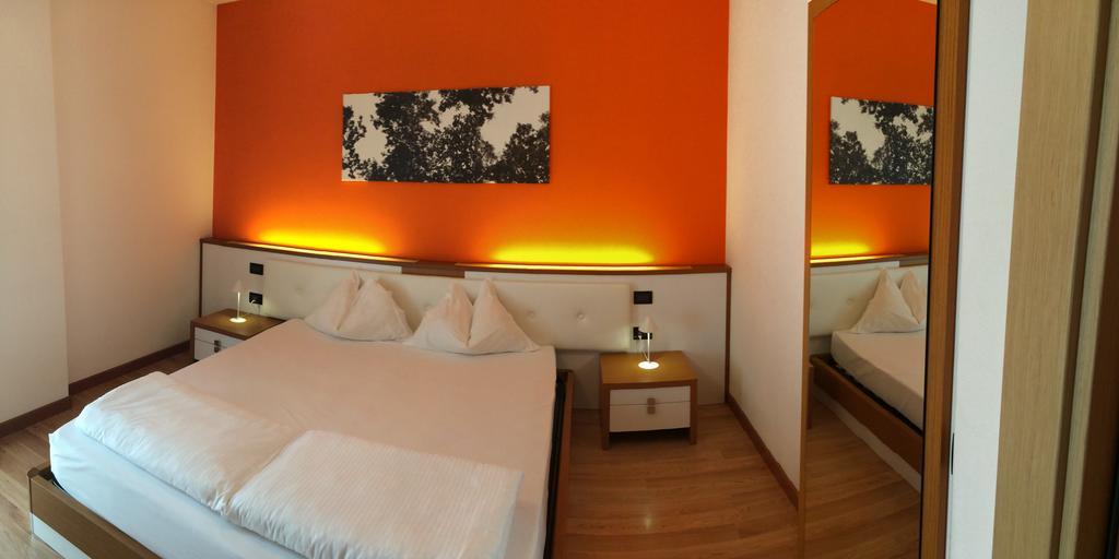 Apartment Ely's